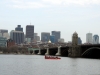 Bus touristique amphibie sur la Charles river