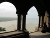 Fenêtre du cloître avec vue la baie