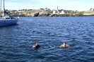 Baignade dans la baie de Lampaul