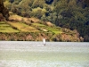 Planche à voile dans le lago Azul